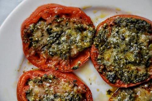 Tomates confitados con Pesto y Parmesano1